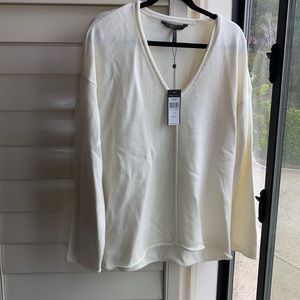 White Oversized Sweater! 🤍